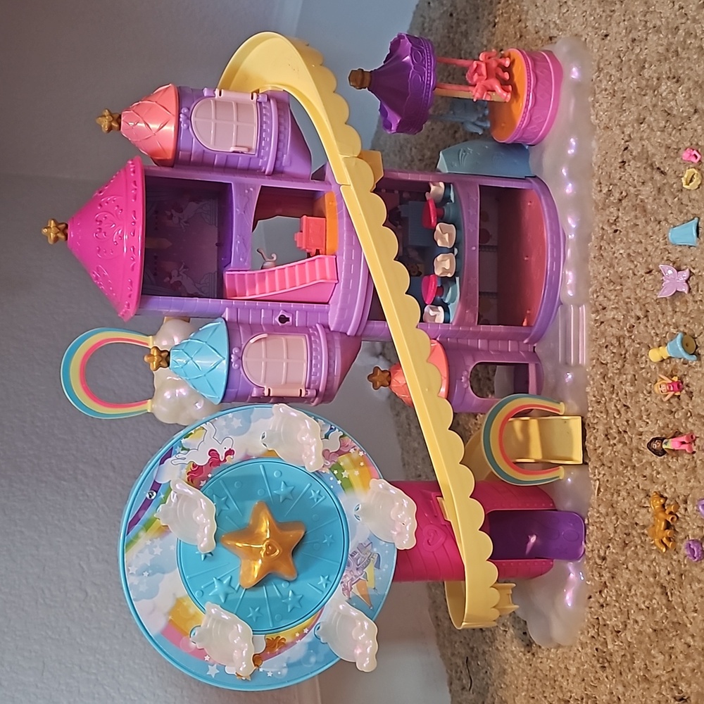 Polly pocket play set - Picture 2 of 4